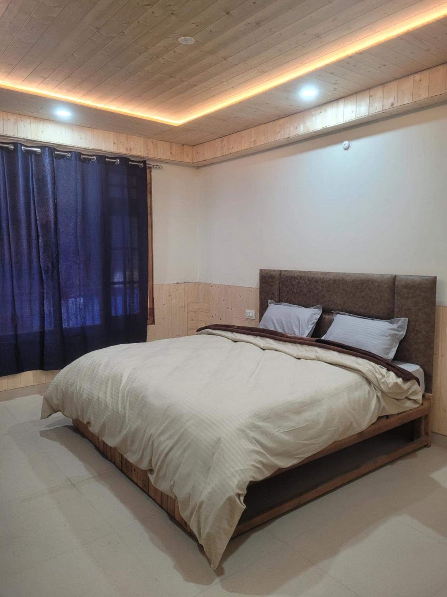 Whoopers Hostel Kasol Εξωτερικό φωτογραφία