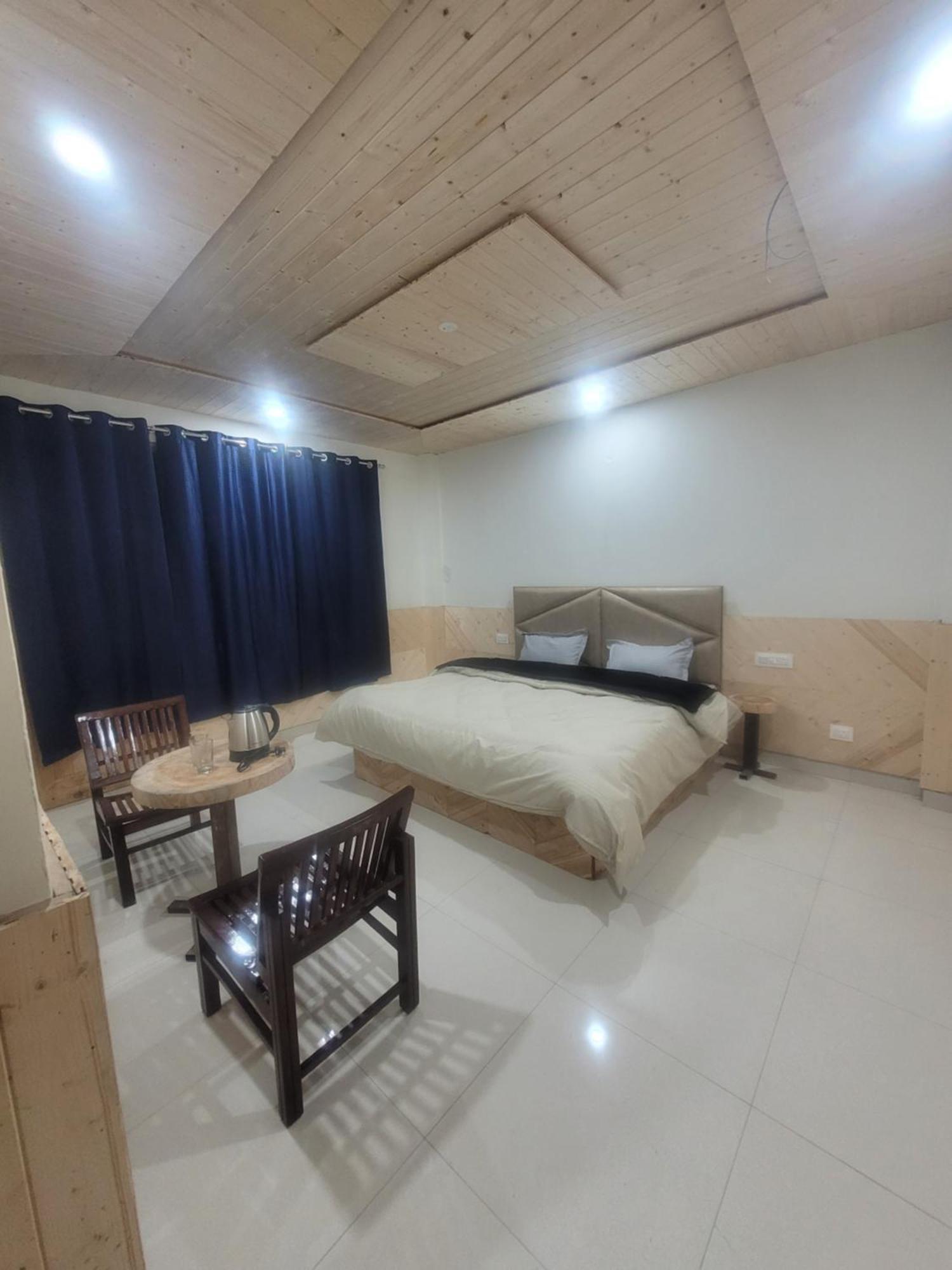 Whoopers Hostel Kasol Εξωτερικό φωτογραφία